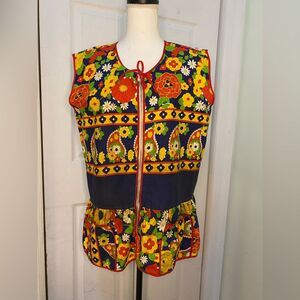1970s Paisley Floral Scandi-Inspired Top
